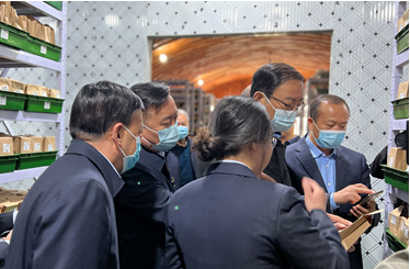 扛牢重任 搶抓機遇 加快創(chuàng)新 振興種業(yè) 副省長張世珍一行蒞臨敦煌種業(yè)集團調研